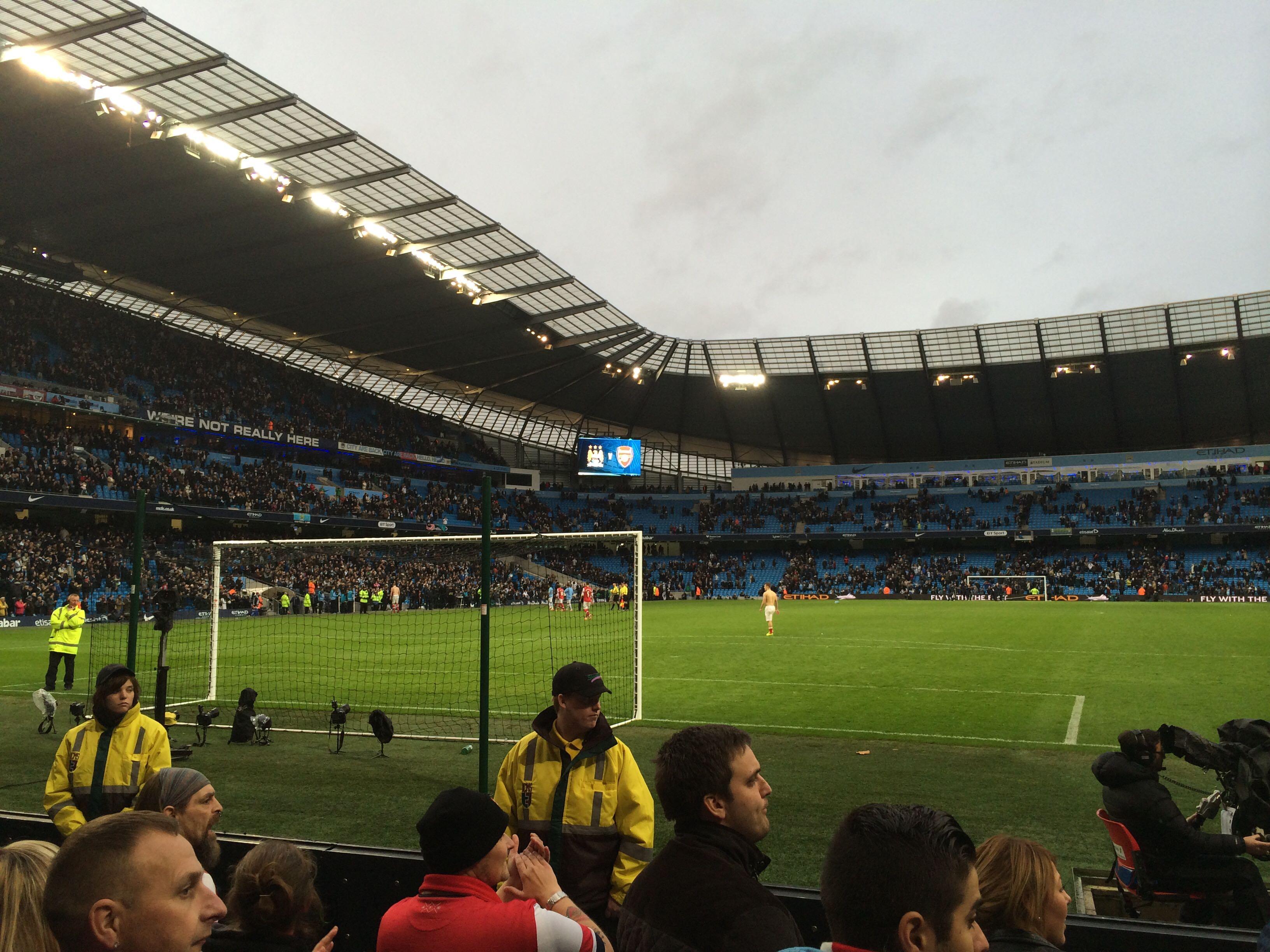 杰出表现并 杰出表现并